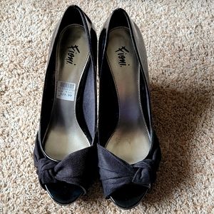 Black leather/suede heels